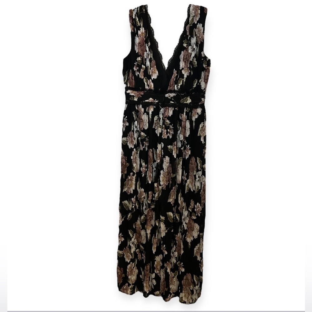 Lulu's We Made it Black Floral Dress - Picture 6 of 9